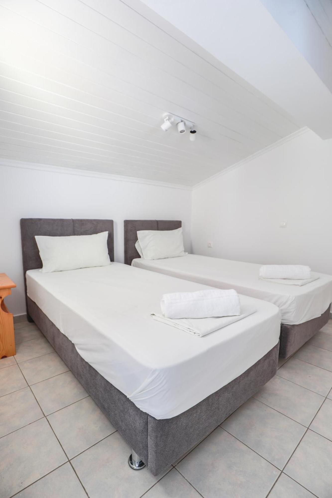 Filalithis Studios & Apartments Sami  Extérieur photo