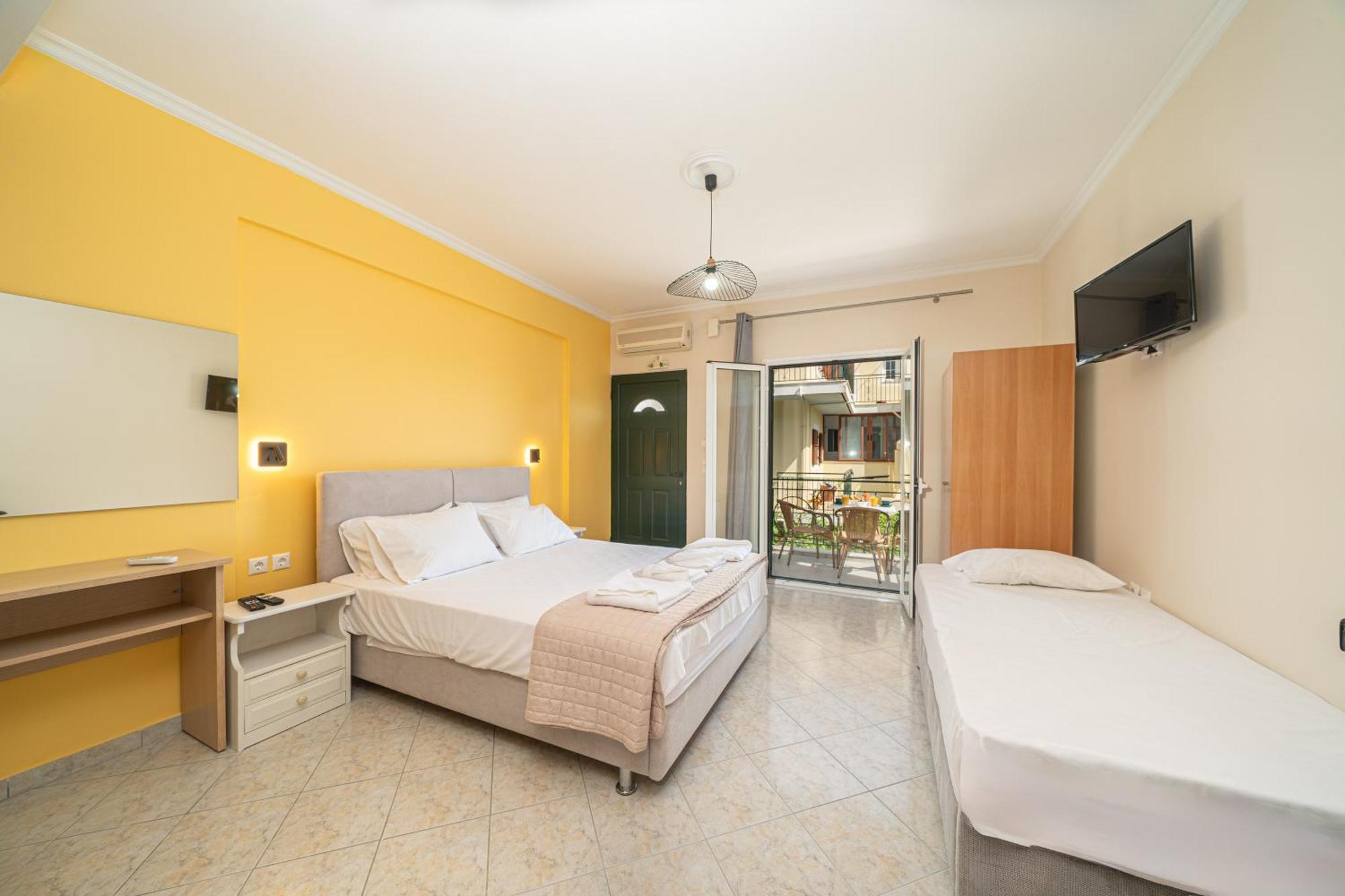 Filalithis Studios & Apartments Sami  Extérieur photo